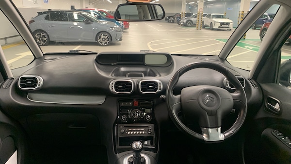 Used Citroen C3 Picasso 2017 for sale - 76168056: Photo 4