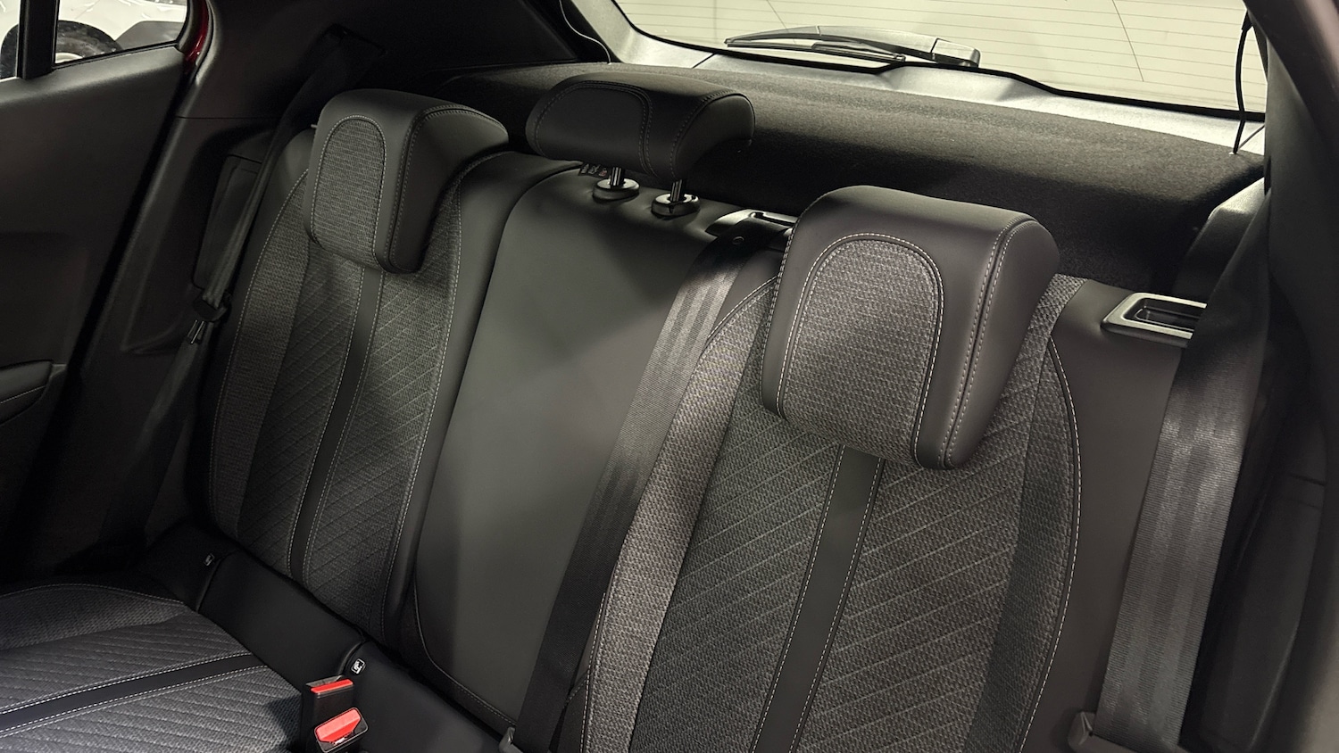 Used Peugeot 2008 2025 for sale - 76977294: Photo 25