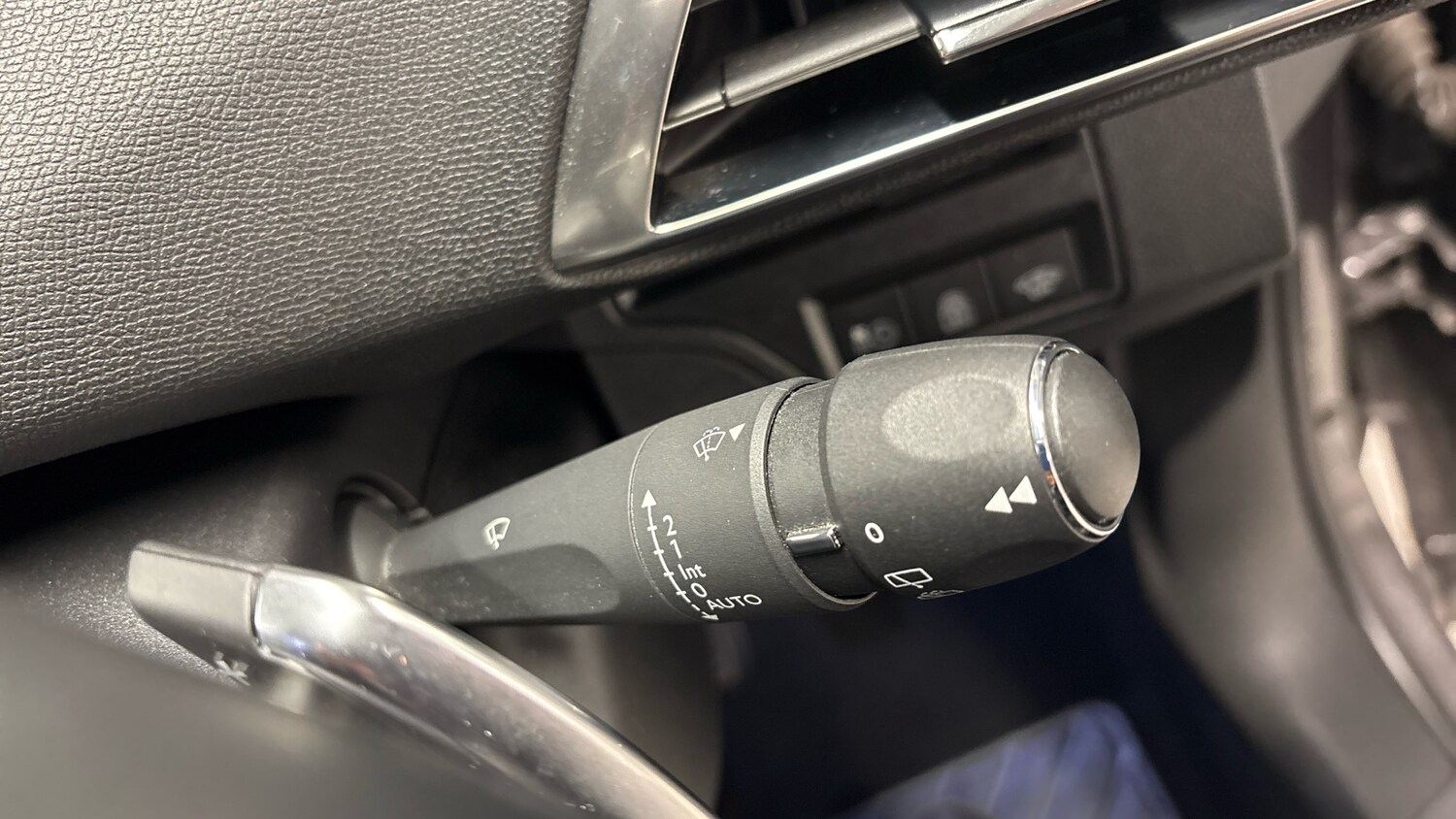 Used Peugeot 3008 2022 for sale - 76977314: Photo 28