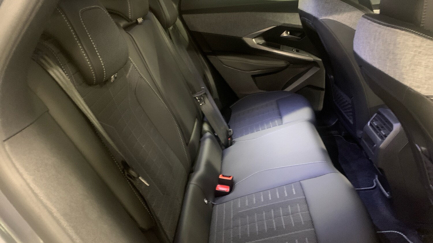 Used Peugeot 3008 2025 for sale - 78206001: Photo 33