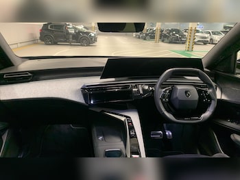 Used Peugeot 5008 2024 for sale - 76228713: Photo 4