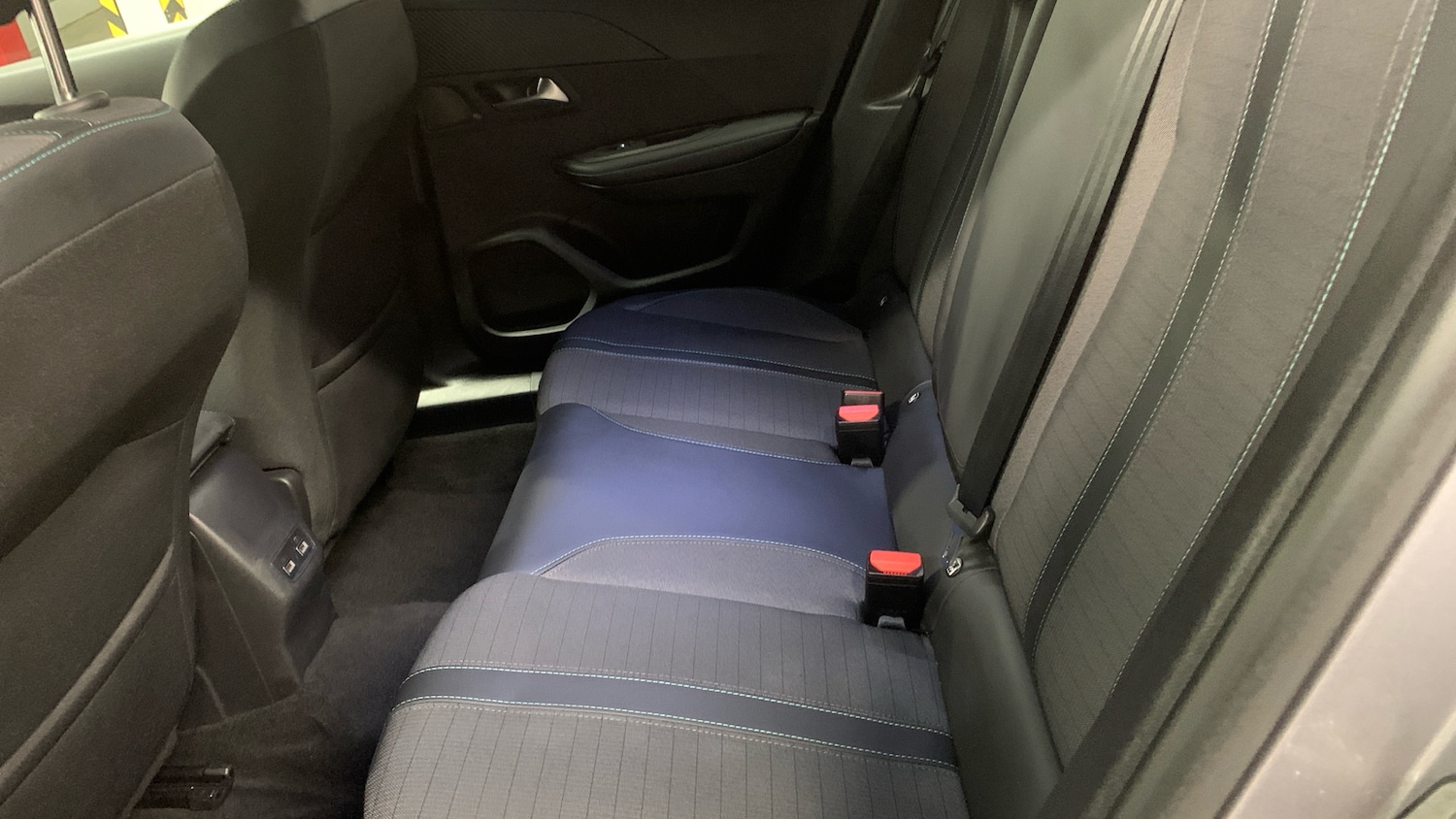 Used Peugeot 2008 2023 for sale - 76307983: Photo 33