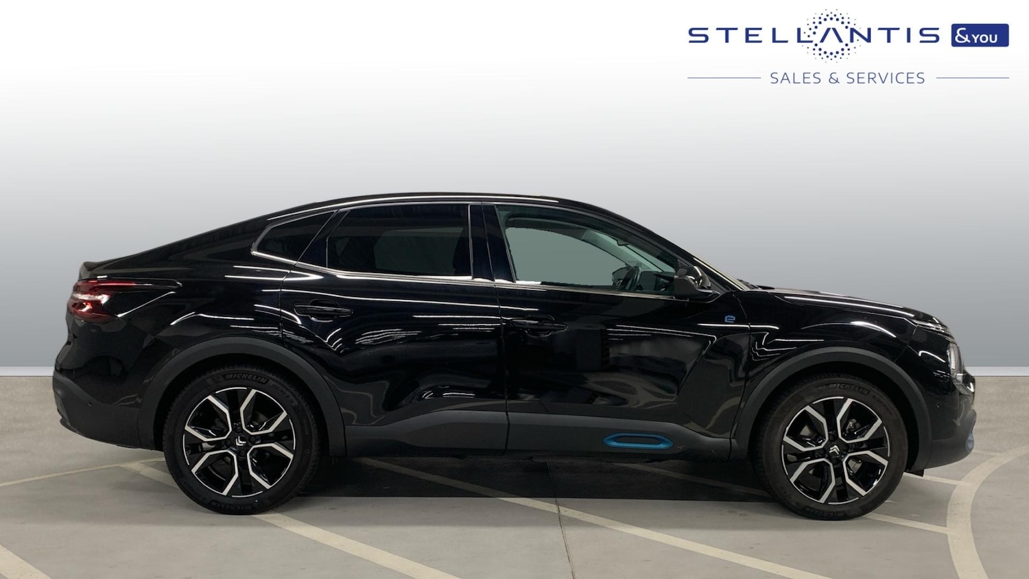 Used Citroen C4 2023 for sale - 76840387: Photo 2