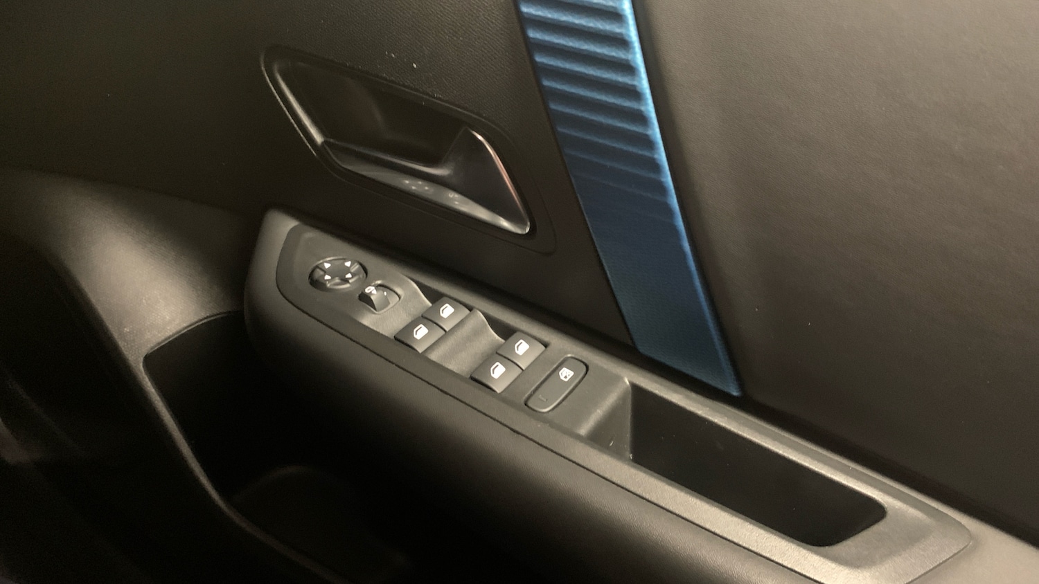 Used Citroen C4 2023 for sale - 76840387: Photo 22