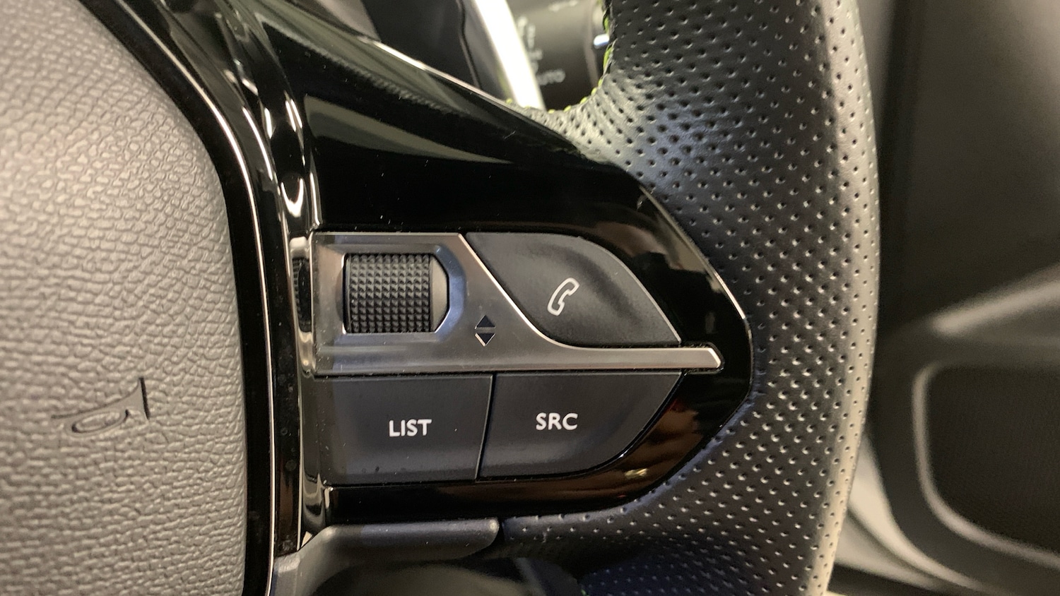 Used Peugeot 2008 2023 for sale - 76667814: Photo 24