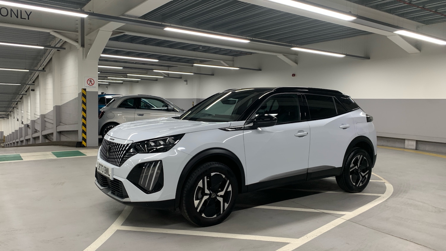 Used Peugeot 2008 2023 for sale - 76667814: Photo 7