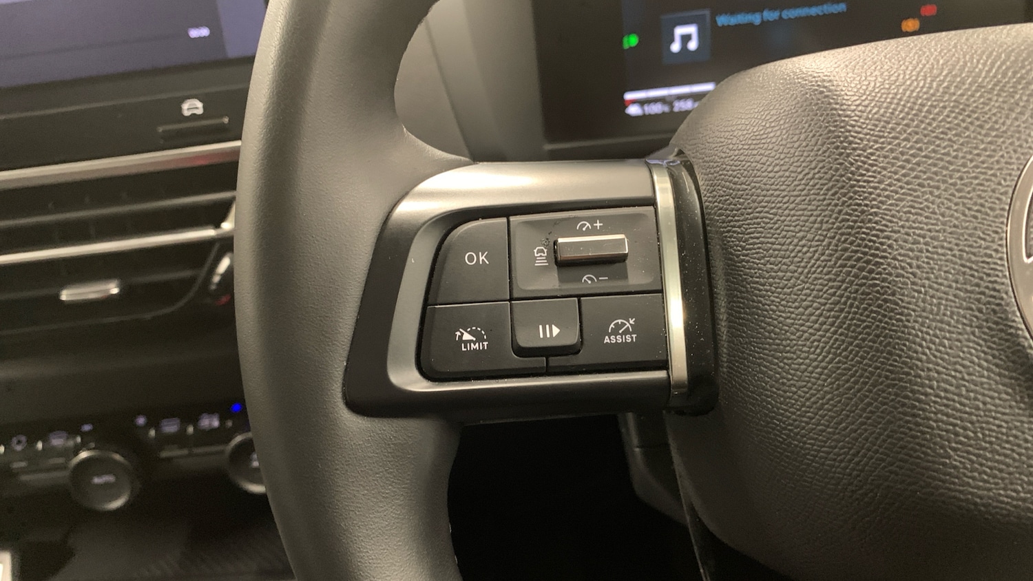 Used Citroen C4 2025 for sale - 76350360: Photo 23