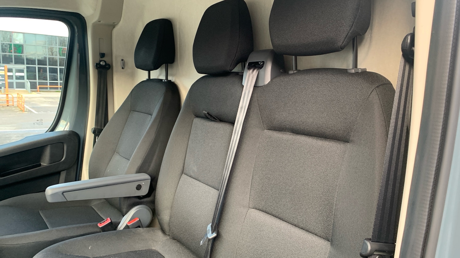 Used Peugeot Boxer 2024 for sale - 76914364: Photo 25