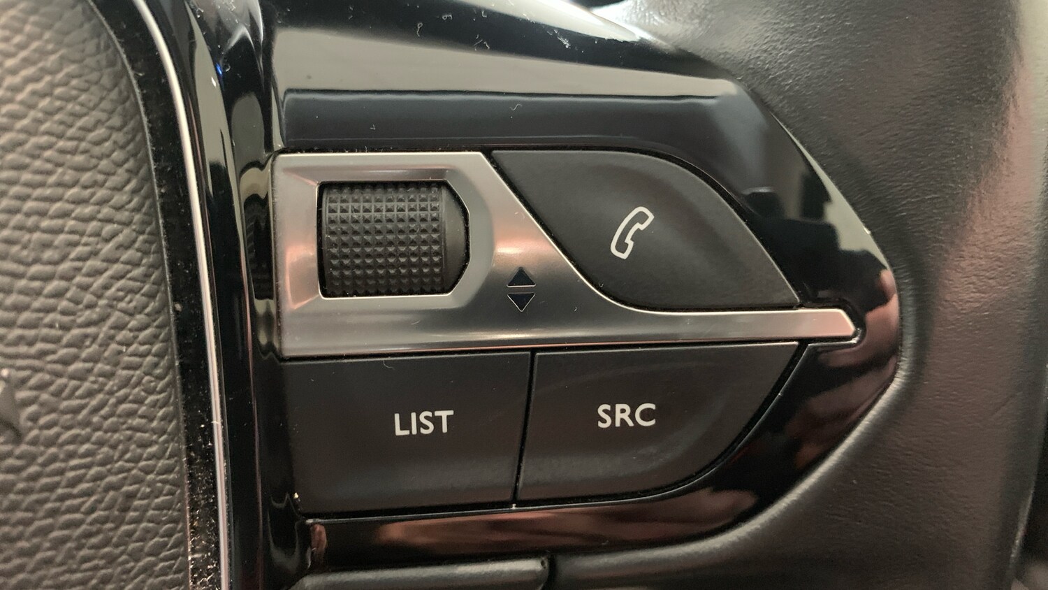 Used Peugeot 3008 2022 for sale - 76350377: Photo 24