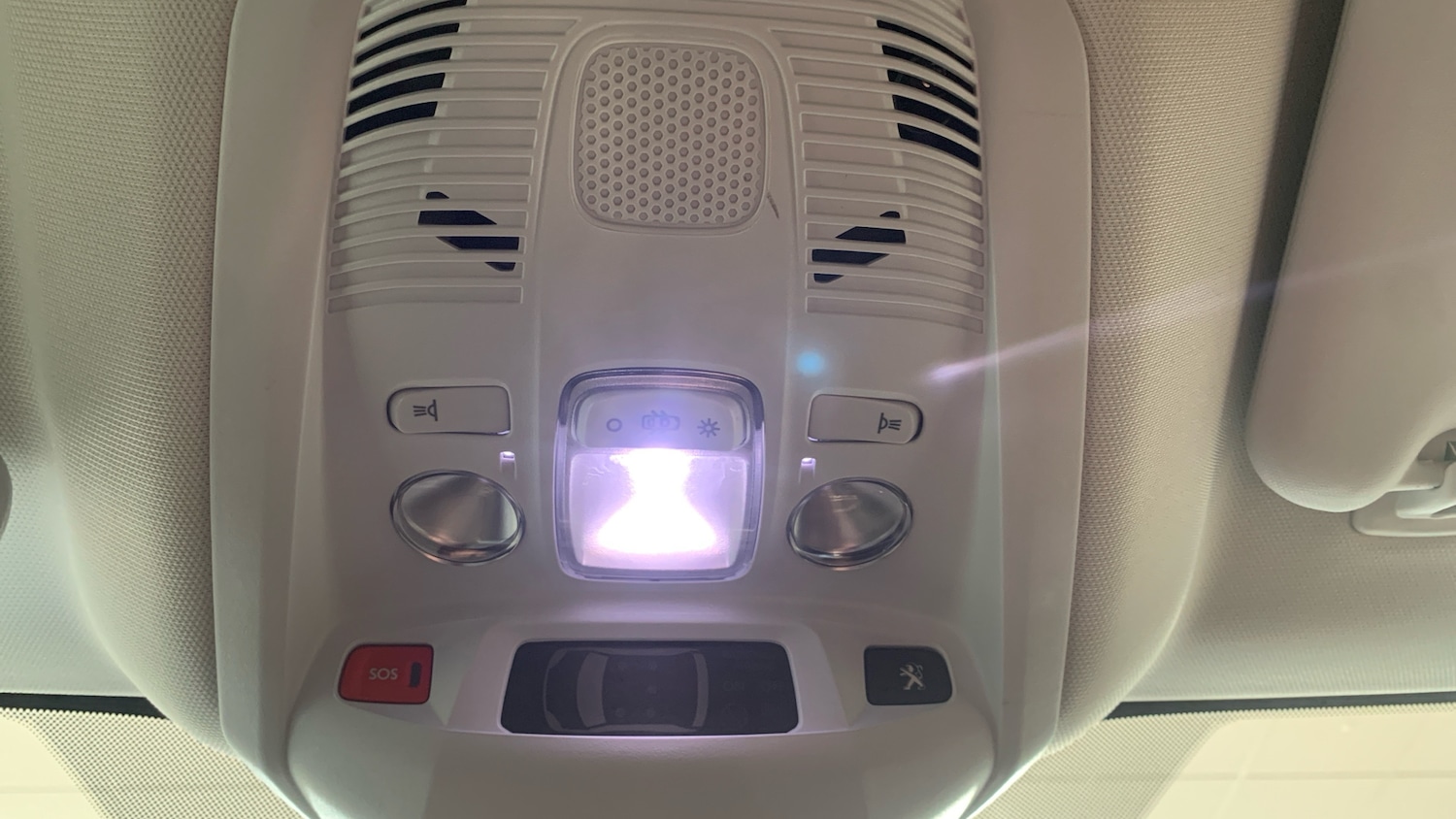 Used Peugeot 3008 2022 for sale - 76350377: Photo 39