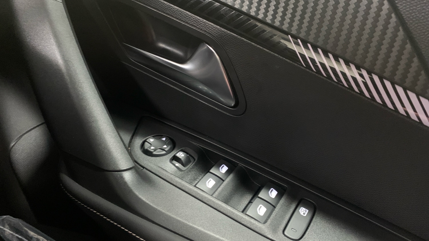 Used Peugeot 2008 2025 for sale - 76419705: Photo 22