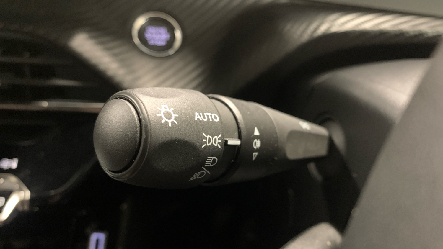 Used Peugeot 2008 2025 for sale - 76419705: Photo 27