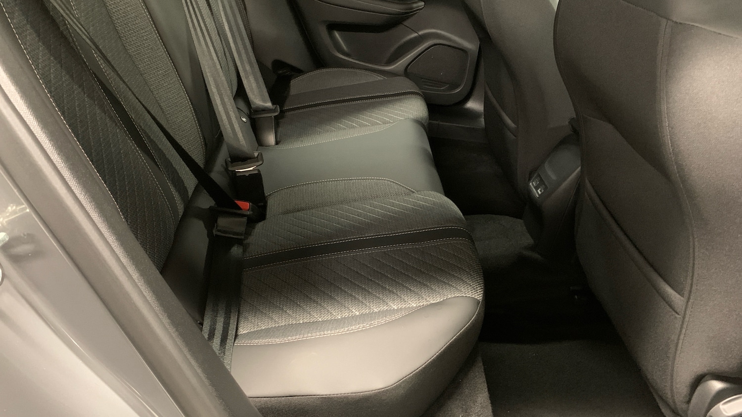 Used Peugeot 2008 2025 for sale - 76419705: Photo 41