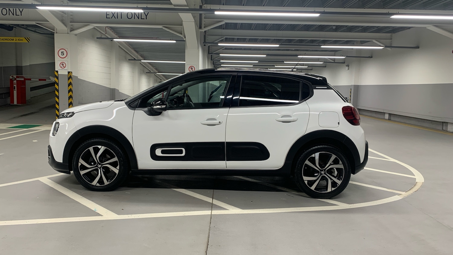 Used Citroen C3 2023 for sale - 76937158: Photo 6