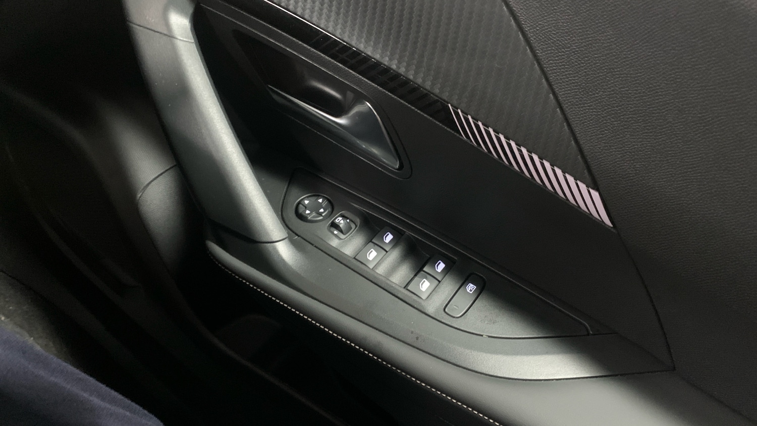 Used Peugeot 2008 2025 for sale - 76856180: Photo 22