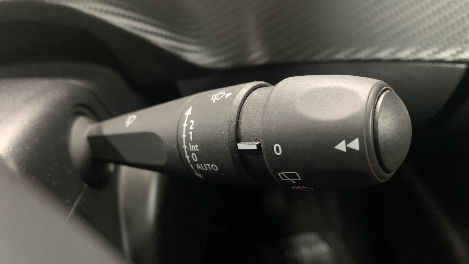 Used Peugeot 2008 2025 for sale - 76856180: Photo 28