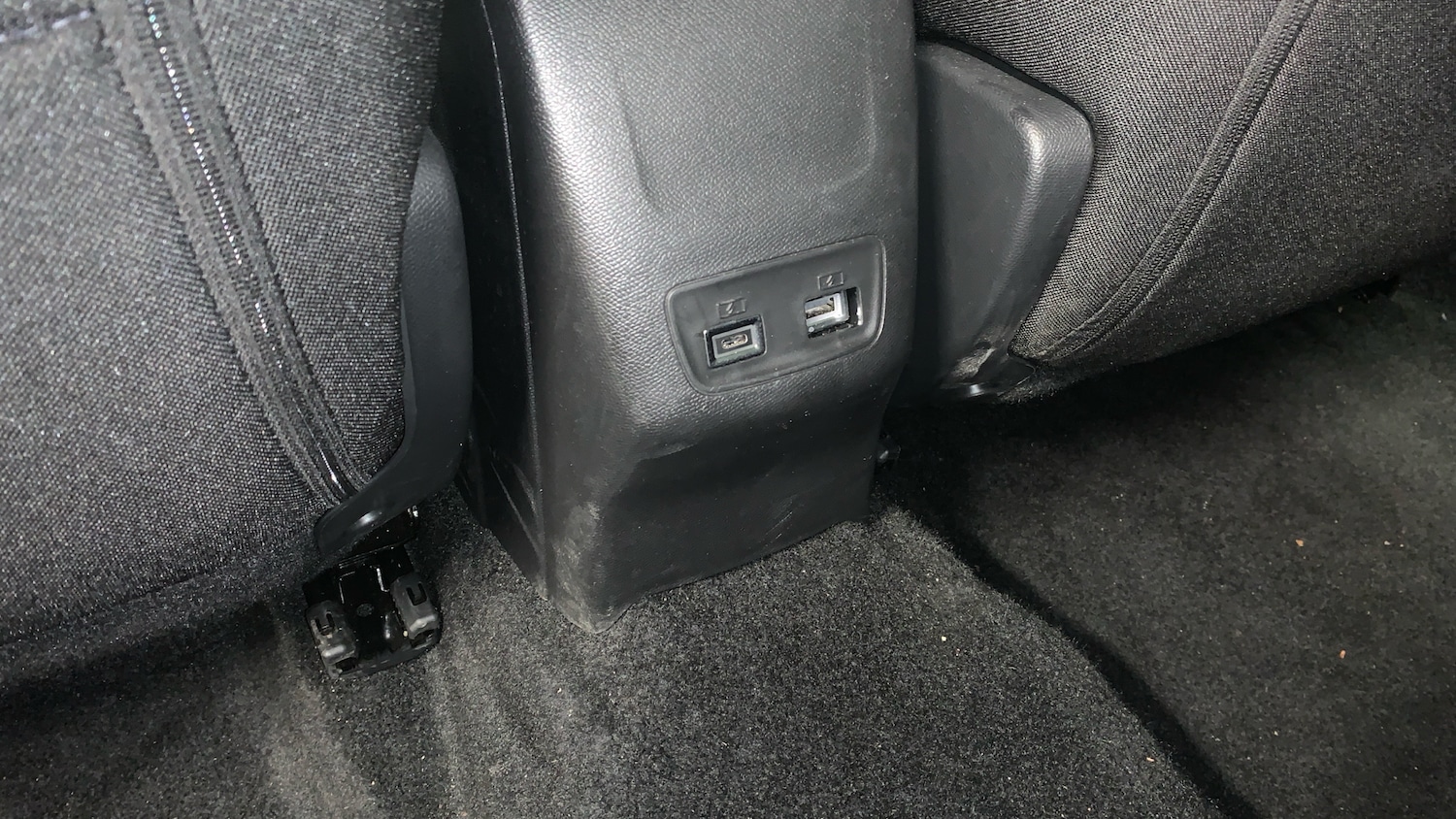 Used Peugeot 2008 2025 for sale - 76856180: Photo 33