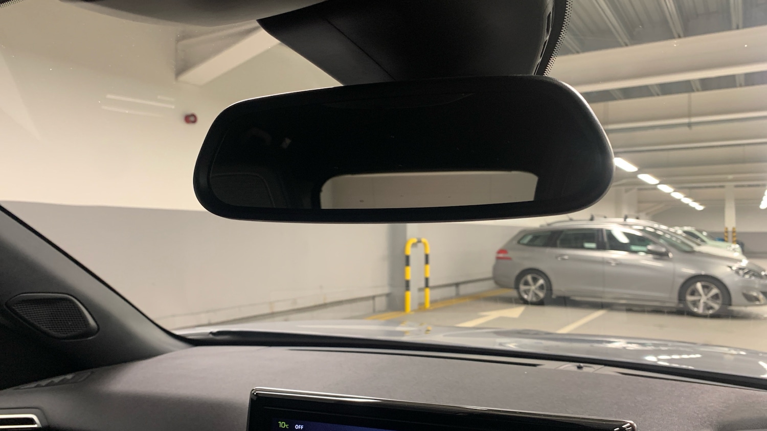 Used Peugeot 2008 2025 for sale - 76856180: Photo 37