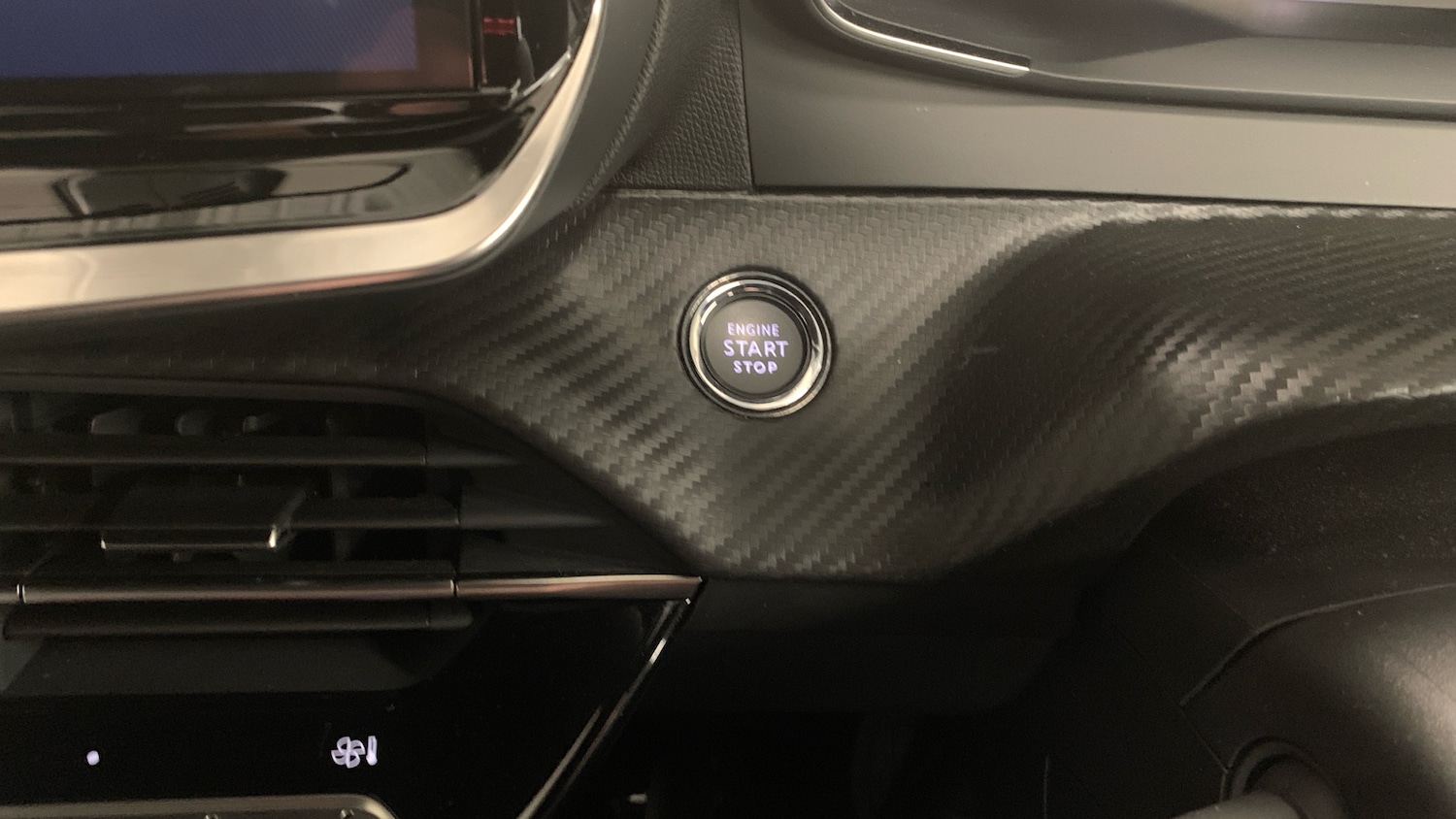 Used Peugeot 2008 2025 for sale - 76856180: Photo 40