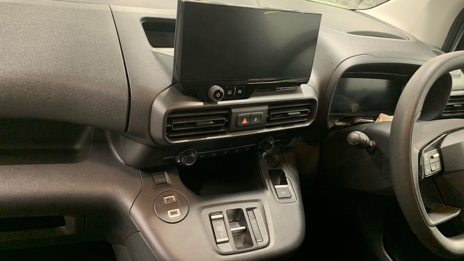 Used Citroen Berlingo 2024 for sale - 76574414: Photo 10