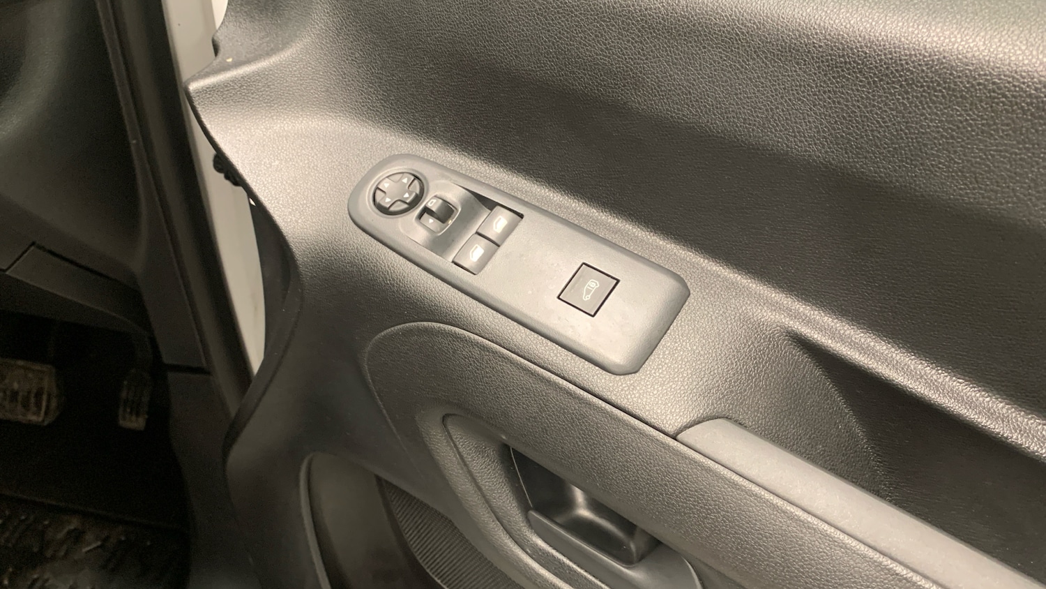 Used Citroen Berlingo 2024 for sale - 76574414: Photo 22