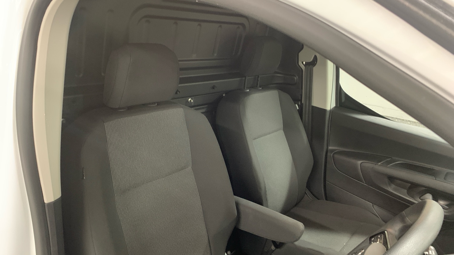 Used Citroen Berlingo 2024 for sale - 76574414: Photo 36