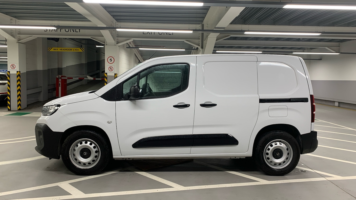 Used Citroen Berlingo 2024 for sale - 76574414: Photo 6