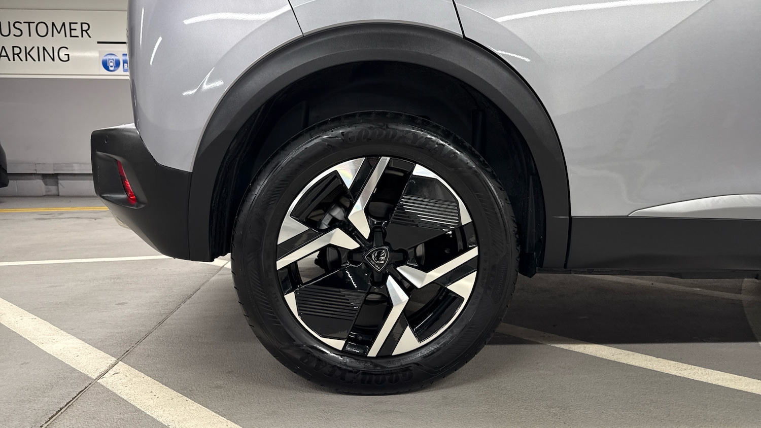 Used Peugeot 2008 2025 for sale - 77388295: Photo 16