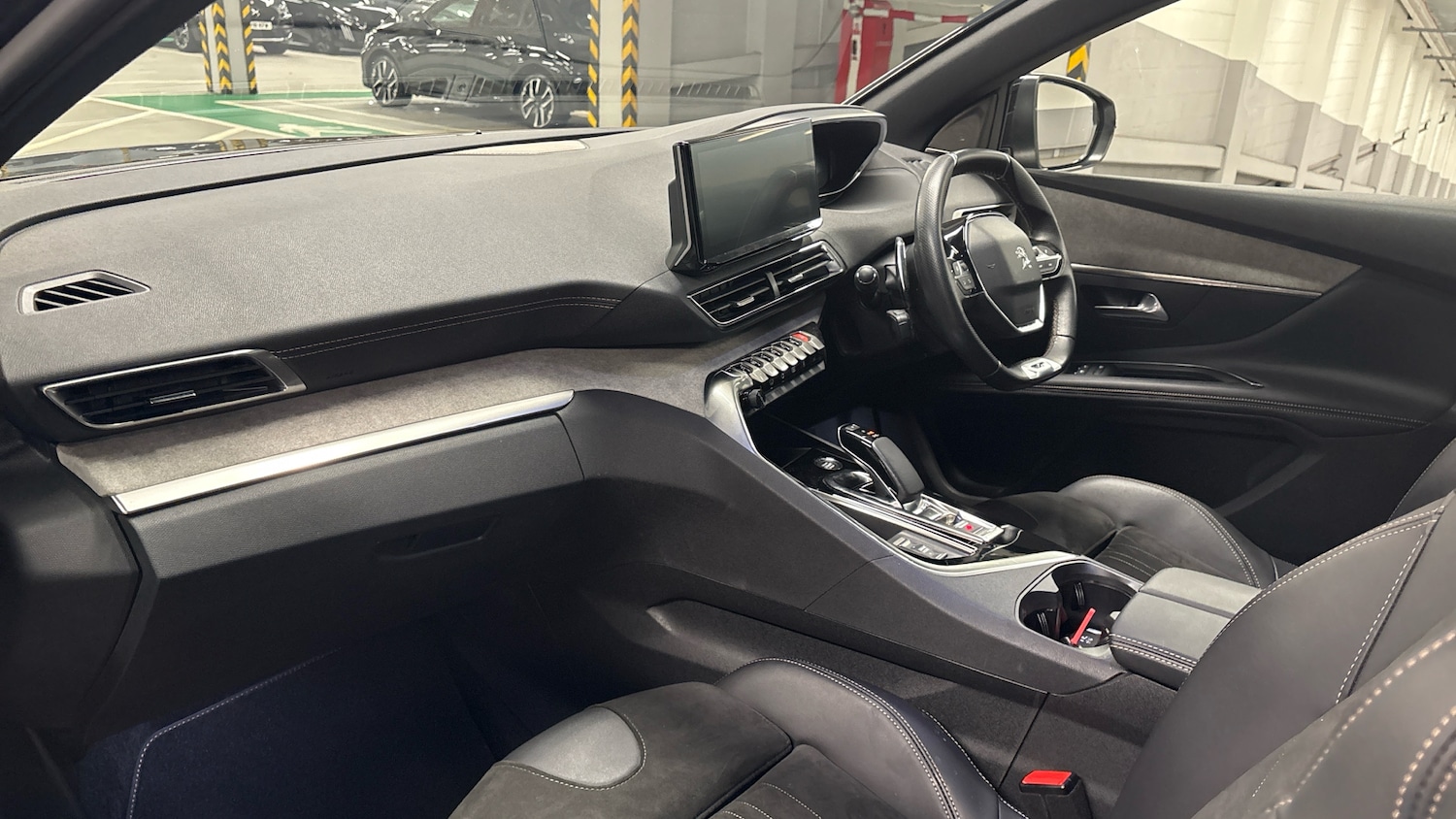 Used Peugeot 3008 2022 for sale - 76772619: Photo 12