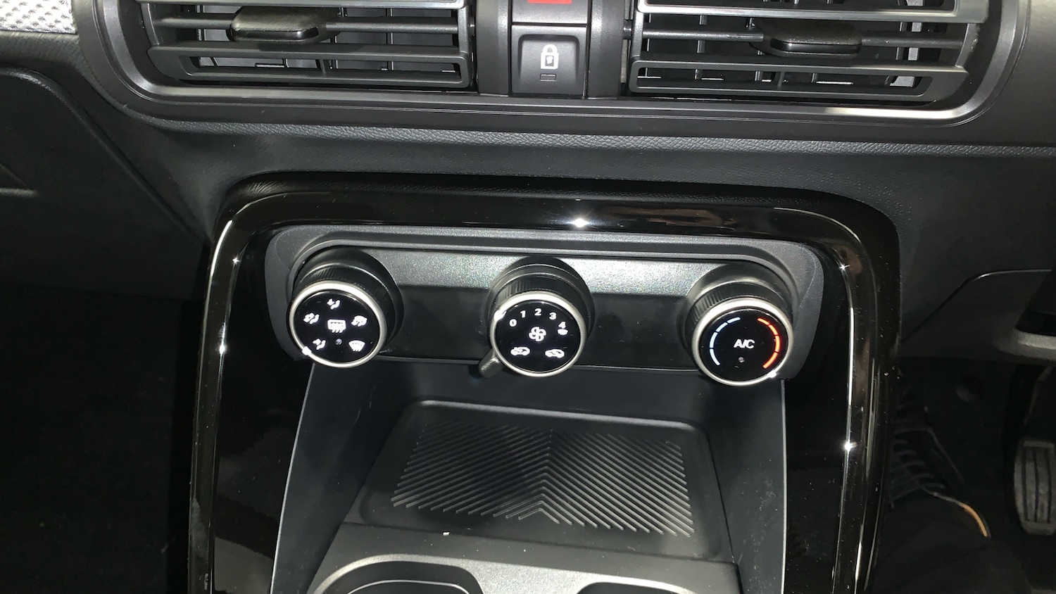 Used Citroen C3 2025 for sale - 76597609: Photo 30