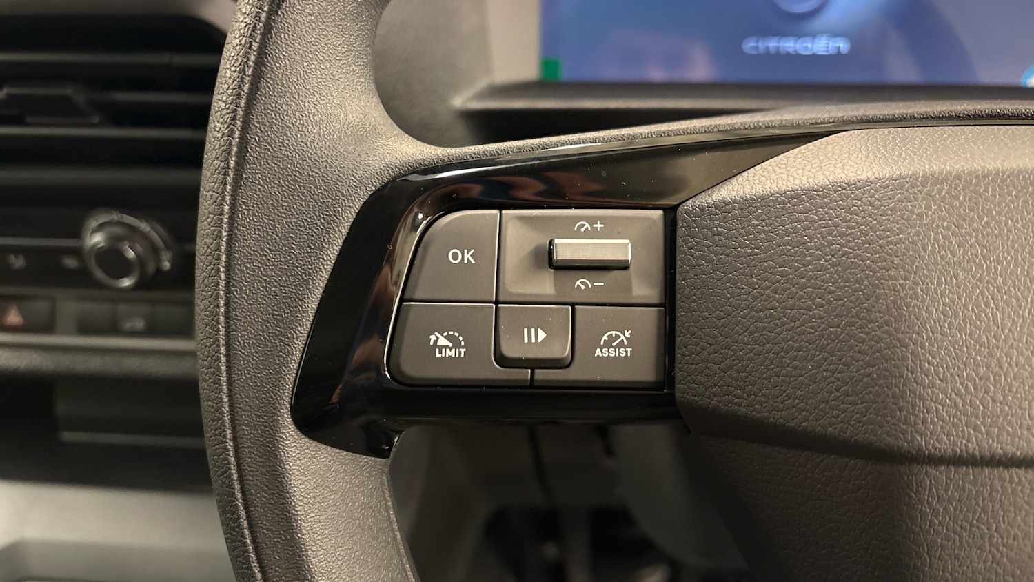 Used Citroen Dispatch 2024 for sale - 77254256: Photo 24