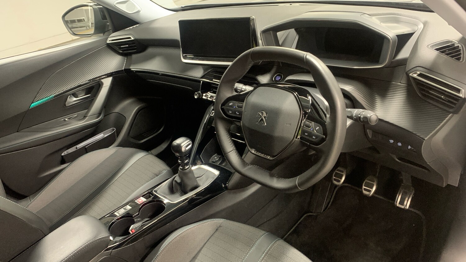 Used Peugeot 2008 2022 for sale - 76139375: Photo 11