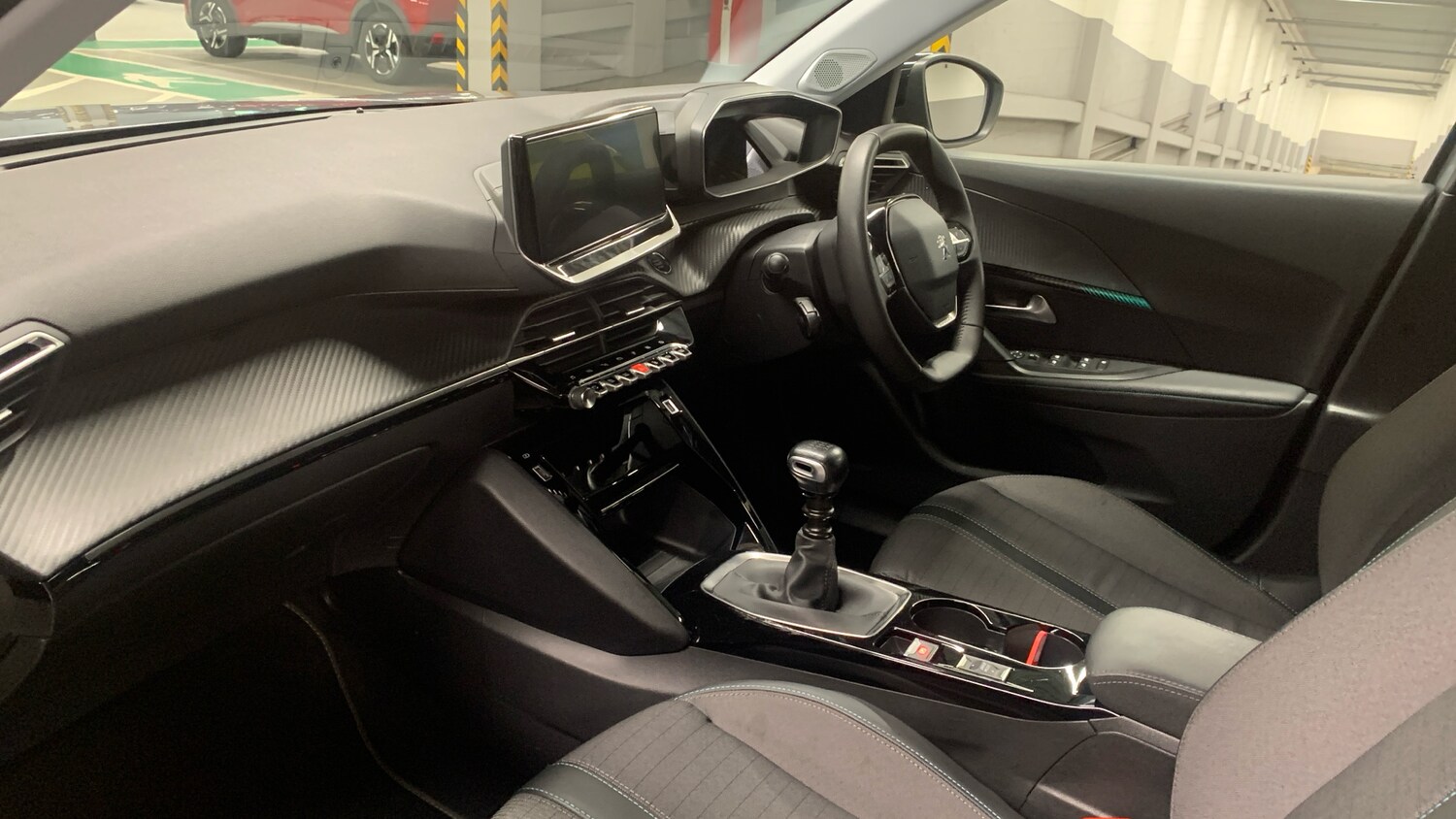 Used Peugeot 2008 2022 for sale - 76139375: Photo 12