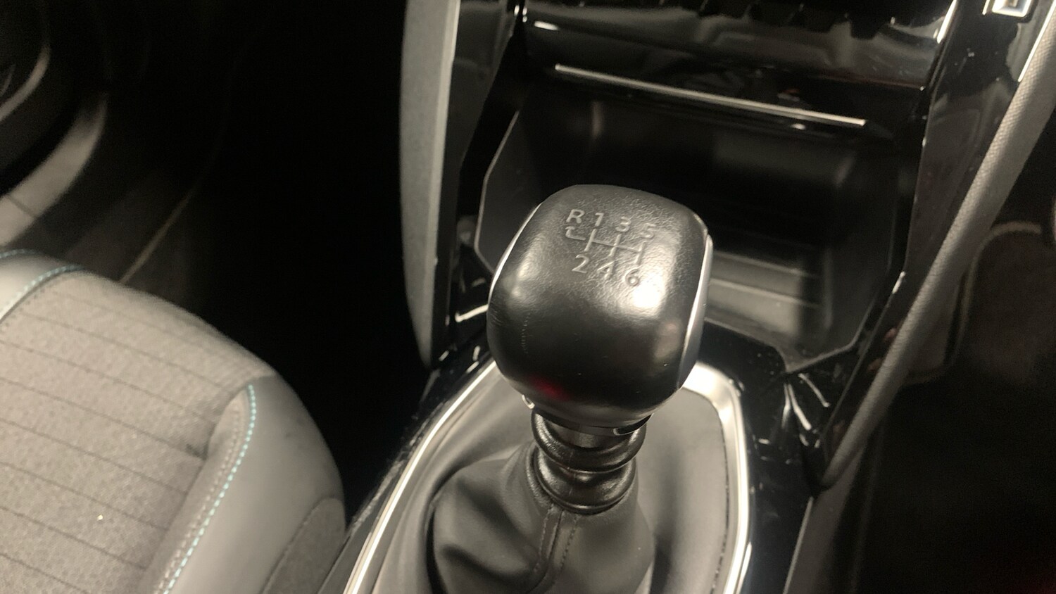 Used Peugeot 2008 2022 for sale - 76139375: Photo 20
