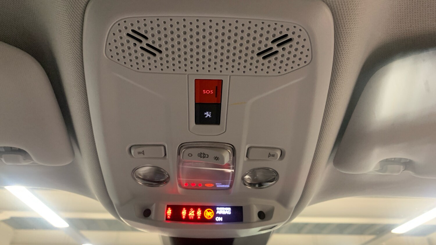 Used Peugeot 2008 2022 for sale - 76139375: Photo 39