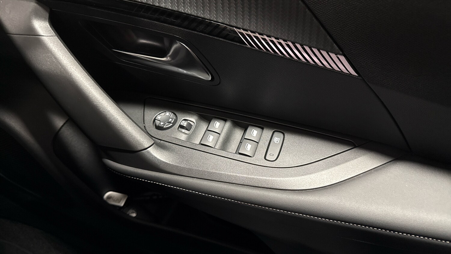 Used Peugeot 2008 2025 for sale - 78048808: Photo 22