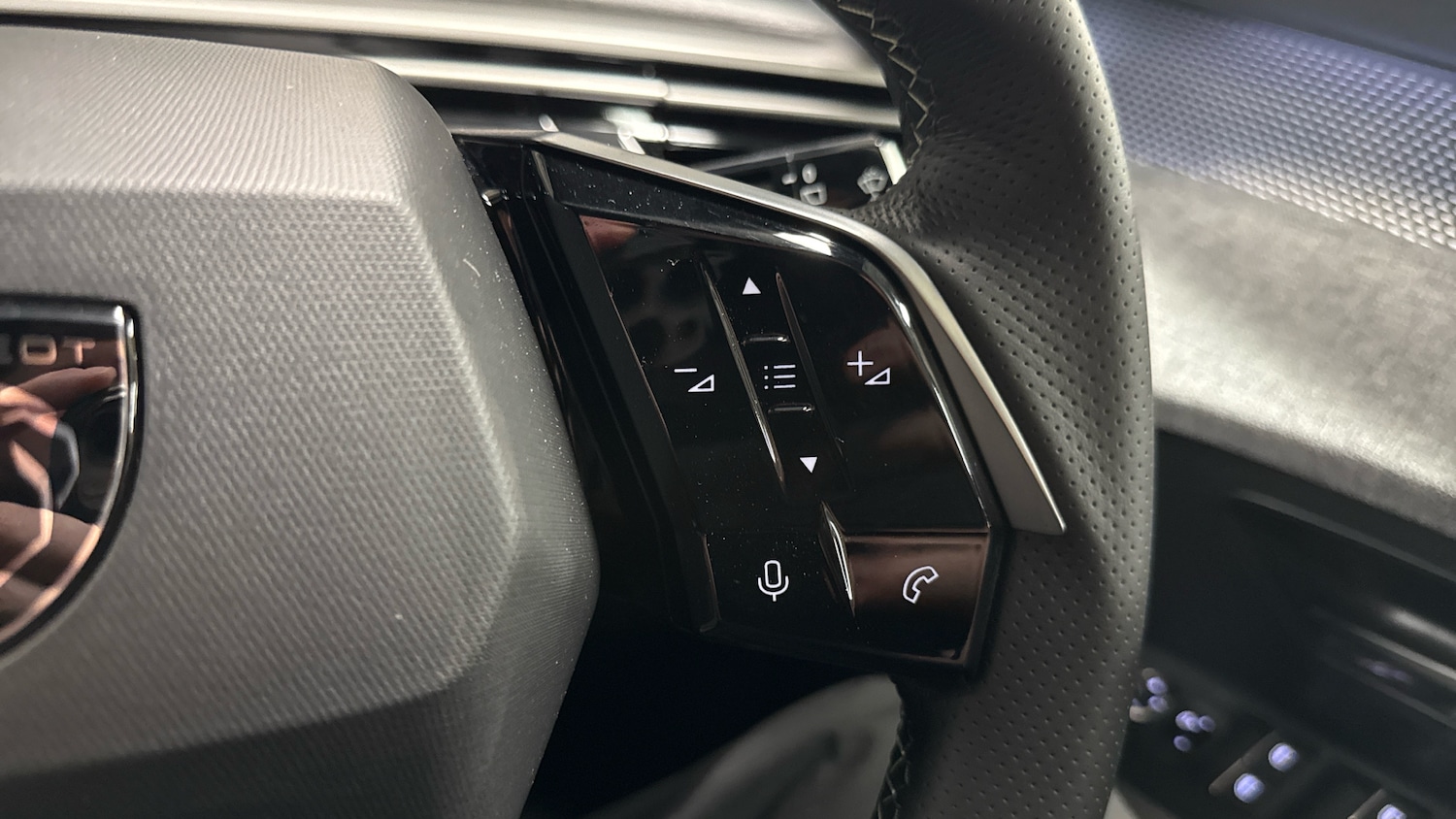 Used Peugeot 5008 2025 for sale - 77292693: Photo 25