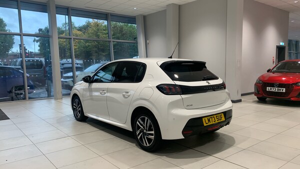 Used Peugeot 208 2023 for sale - 76095567: Photo 5