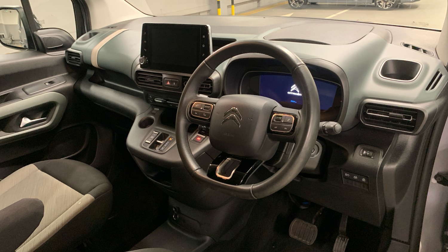 Used Citroen Berlingo 2023 for sale - 76419749: Photo 11