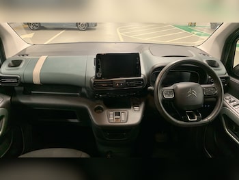 Used Citroen Berlingo 2023 for sale - 76419749: Photo