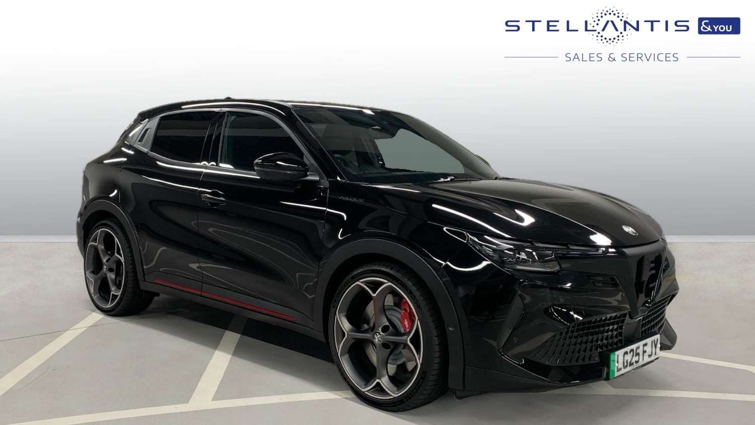 Used Alfa Romeo Junior 2025 for sale - 76260900: Photo 1