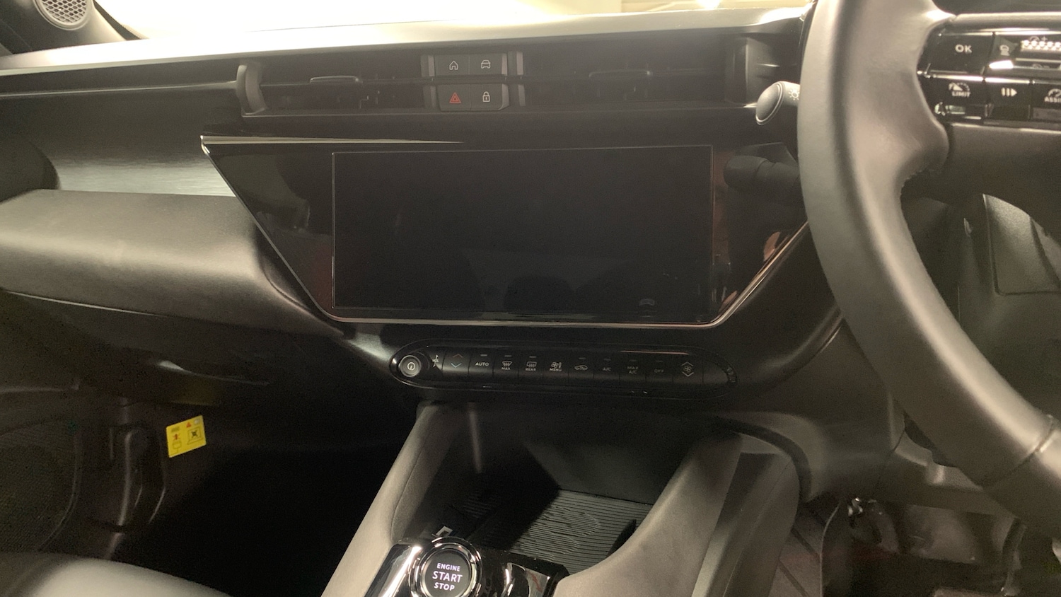 Used Alfa Romeo Junior 2025 for sale - 76260900: Photo 10