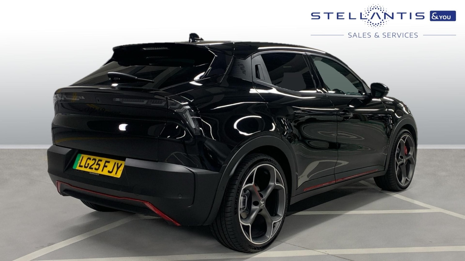 Used Alfa Romeo Junior 2025 for sale - 76260900: Photo 3