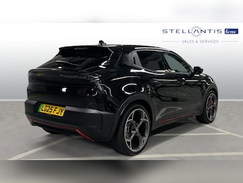 Used Alfa Romeo Junior 2025 for sale - 76260900: Photo 3