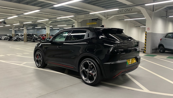 Used Alfa Romeo Junior 2025 for sale - 76260900: Photo 5