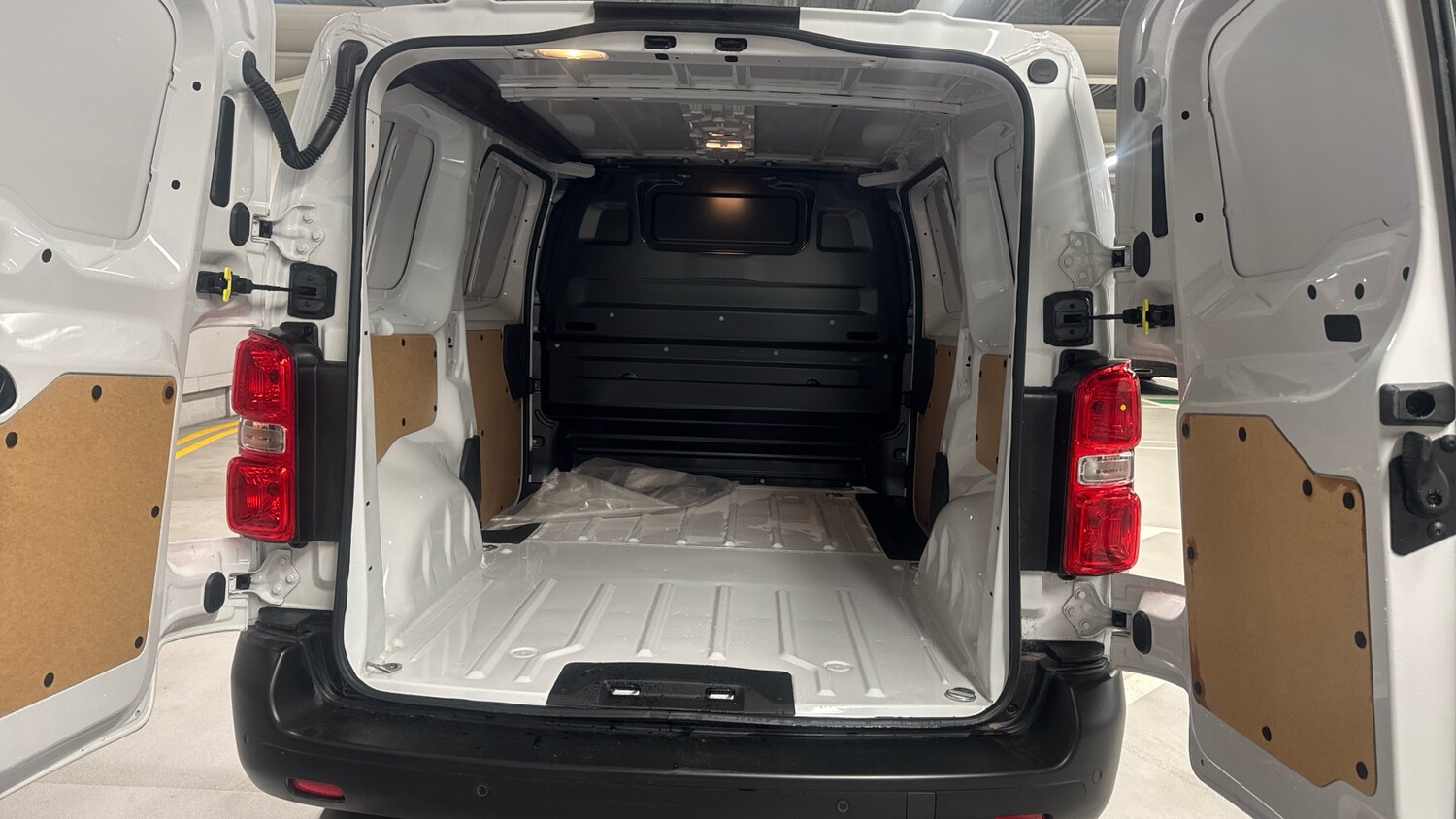 Used Peugeot Expert 2025 for sale - 76803284: Photo 19