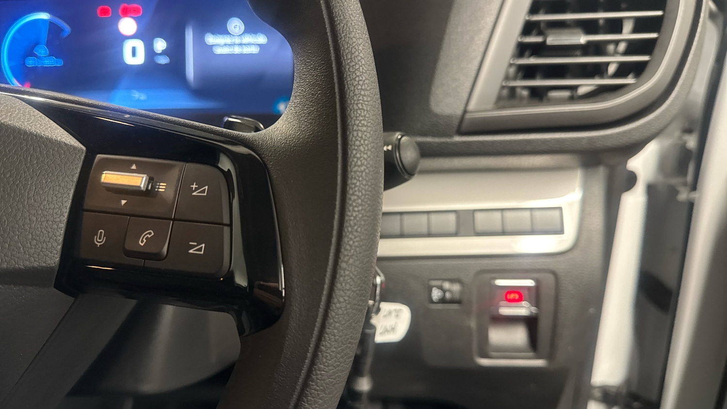 Used Peugeot Expert 2025 for sale - 76803284: Photo 24