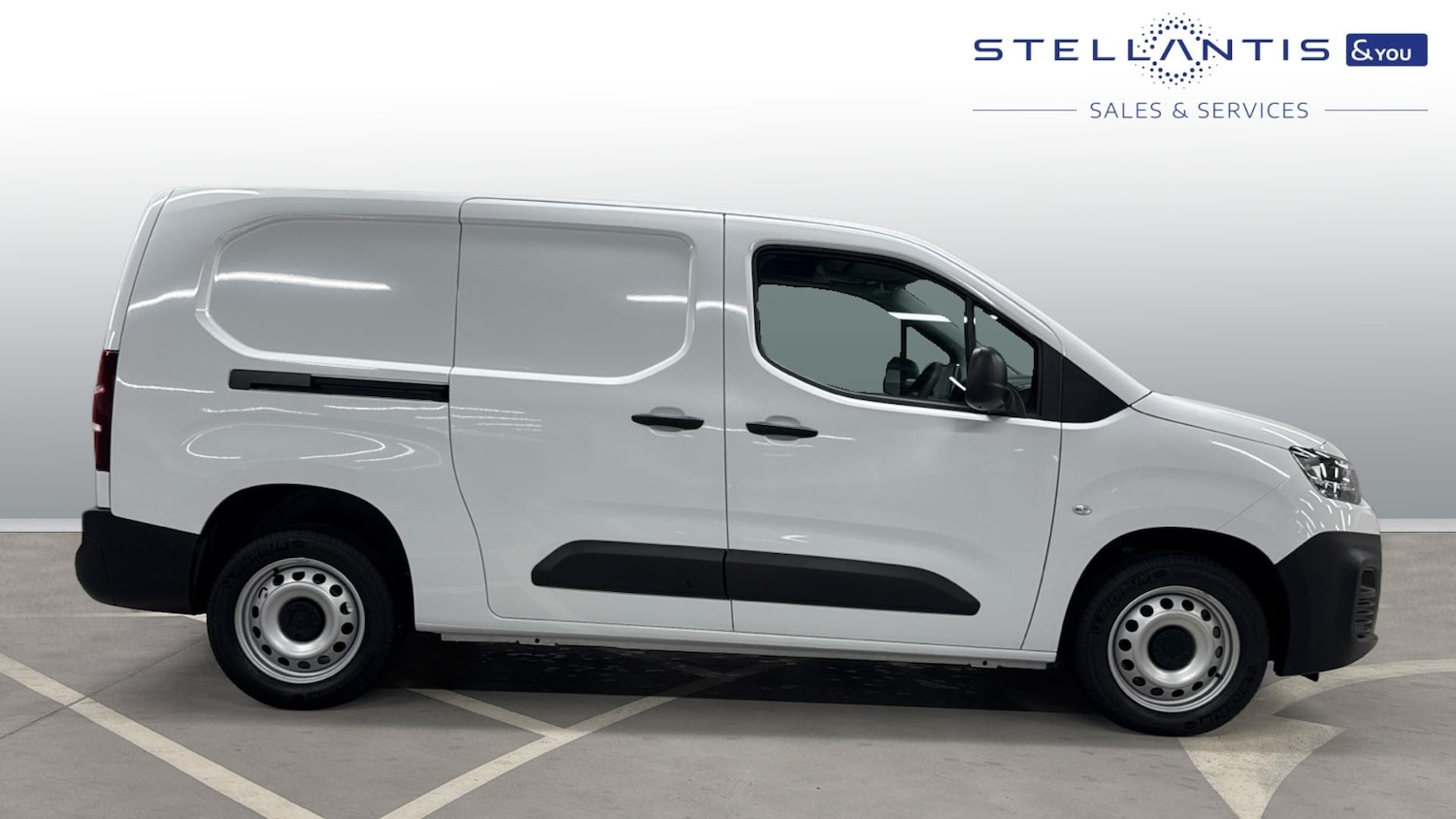 Used Citroen Berlingo 2023 for sale - 77292662: Photo 2