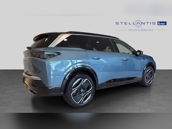 Used Peugeot 5008 2024 for sale - 79534240: Photo