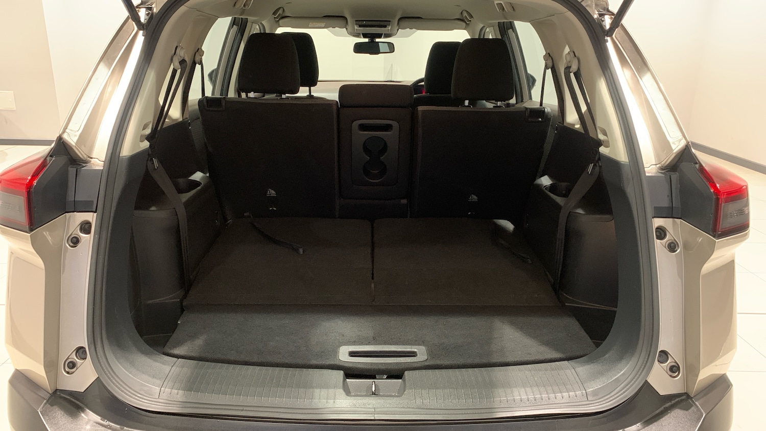 Used Nissan X-Trail 2024 for sale - 77388297: Photo 20